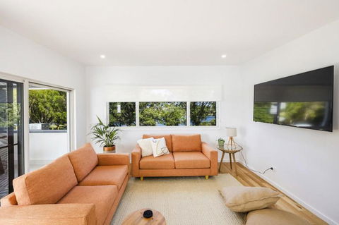 Aura Apartment-LJHooker Yamba - Airlie Beach Holiday 0