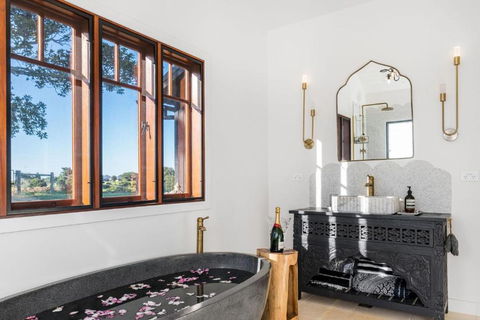 Aurora House - Airlie Beach Holiday 3