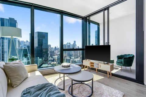 Australia 108 Building Southbank Apartment - Sleeps 4 - Airlie Beach Holiday 1