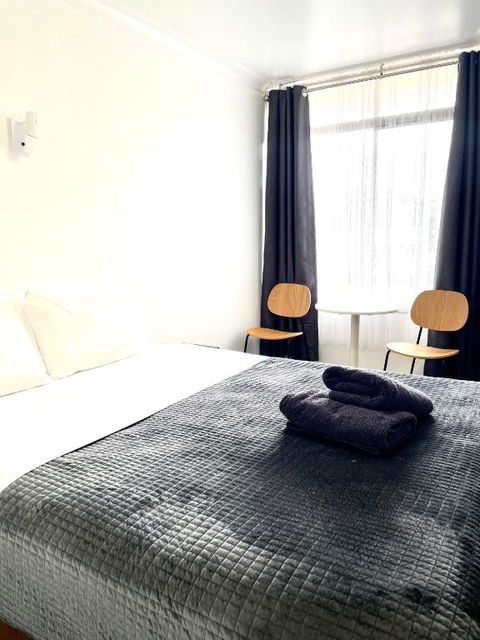 Avenue Motel - Airlie Beach Holiday 0