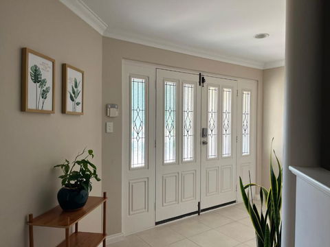 Applecross 2 Bedrooms By Swan River - Airlie Beach Holiday 4