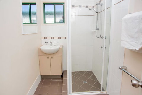 NRMA Bowen Beachfront Holiday Park - Airlie Beach Holiday 22