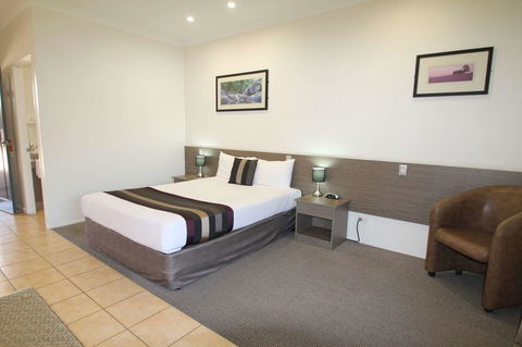Midlander Motor Inn - Airlie Beach Holiday 13