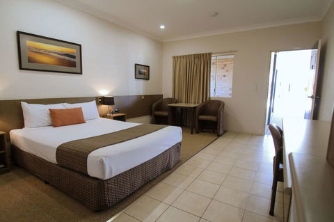 Midlander Motor Inn - Airlie Beach Holiday 8