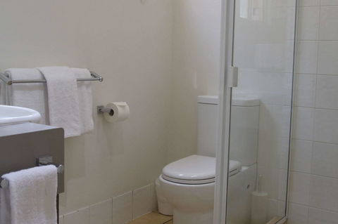Midlander Motor Inn - Airlie Beach Holiday 7