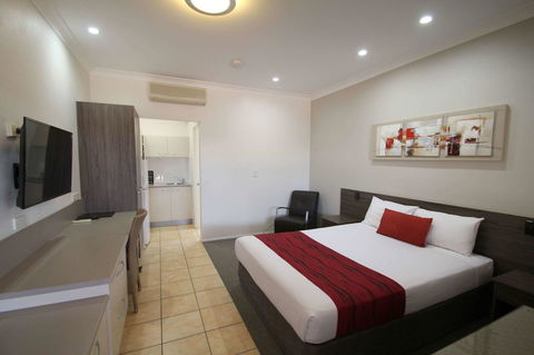 Midlander Motor Inn - Airlie Beach Holiday 12