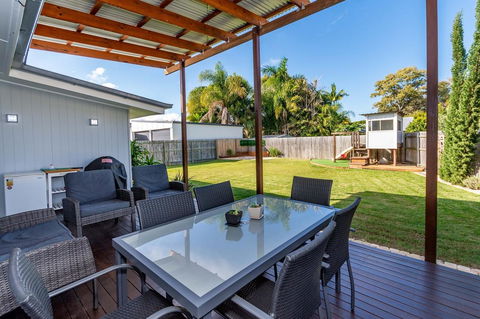 Fabulous Family Destination In Paradise Parade, Bongaree - Airlie Beach Holiday 5