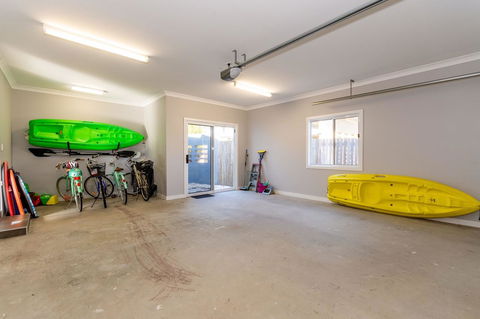 Fabulous Family Destination In Paradise Parade, Bongaree - Airlie Beach Holiday 4