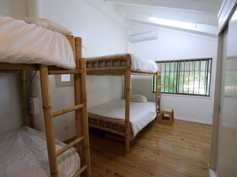 Annie's White House - Airlie Beach Holiday 34