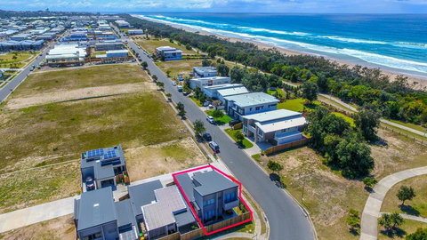 12 Sunfish Lane Beachshack - Airlie Beach Holiday 0