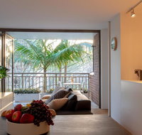 2 Bedroom Apt in Potts Point with Parking - Airlie Beach Holiday