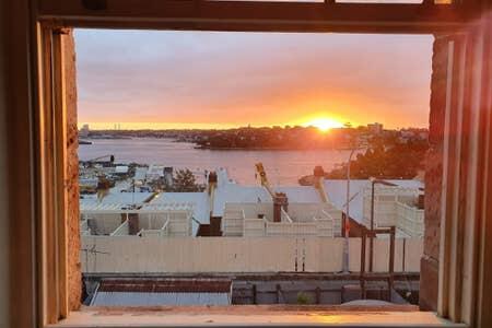 2 Bedroom Harbour View At The Rocks Heart Of CBD - Airlie Beach Holiday 3