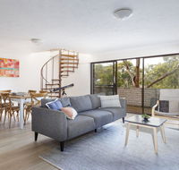20 Booneroo - Walk To The Beach - Airlie Beach Holiday