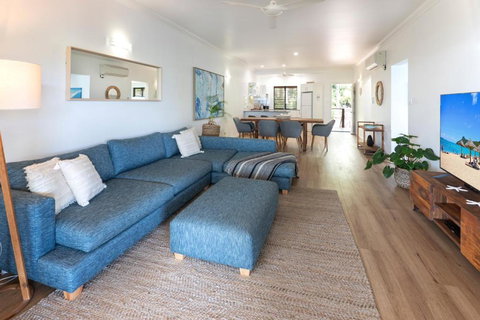 Compass Point On Hamilton Island By HIHA - Airlie Beach Holiday 3