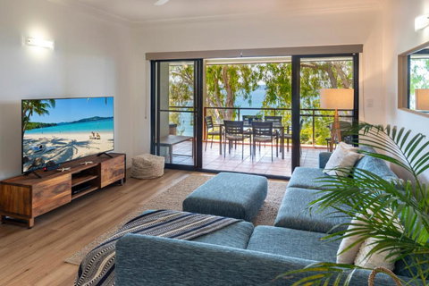 Compass Point On Hamilton Island By HIHA - Airlie Beach Holiday 2