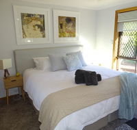 3 Pears on the Park McLaren Vale - Airlie Beach Holiday