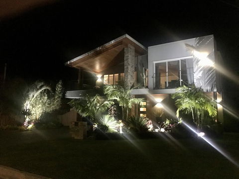 5 Liamina Avenue Apartment - Airlie Beach Holiday 1