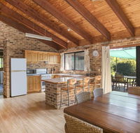 75 River Rd - Tabourie Hideaway