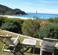 8 ON COAST 4 night min - Airlie Beach Holiday