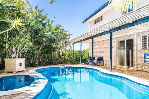 A PERFECT STAY - Boulders Retreat - Airlie Beach Holiday 0