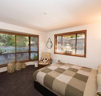 A Suite Spot in the Hills - Airlie Beach Holiday