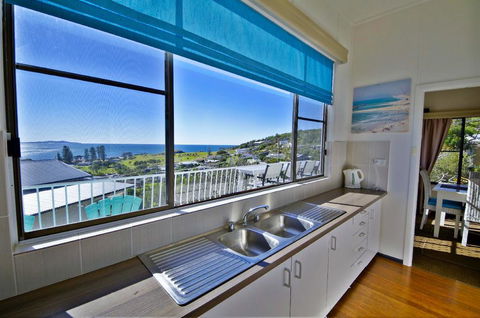AAA Views, 2 View Street - Airlie Beach Holiday 2