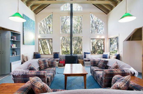 Absinthe - Airlie Beach Holiday 1