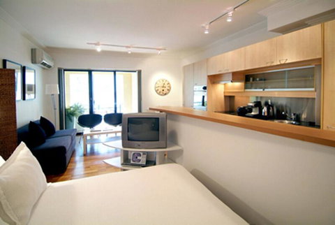 Accommodation Sydney Potts Point Studio Apartment With Balcony - Airlie Beach Holiday 3