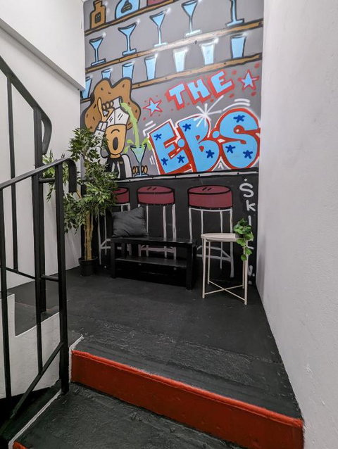 EBS Sydney Hostel - Airlie Beach Holiday 0