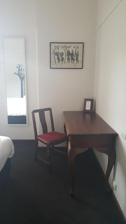 Fish Creek Hotel - Airlie Beach Holiday 2