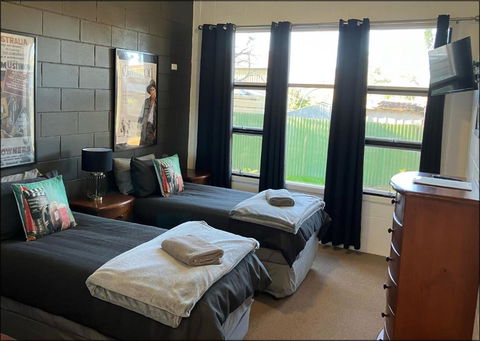 Flinders Ranges Motel - The Mill - Airlie Beach Holiday 4