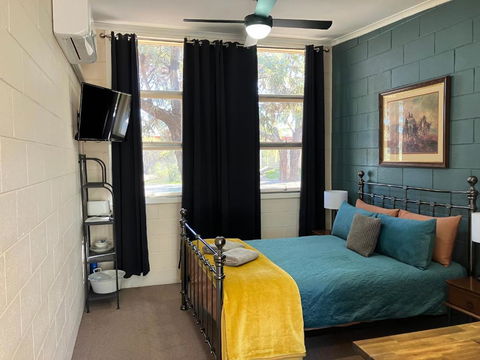 Flinders Ranges Motel - The Mill - Airlie Beach Holiday 2