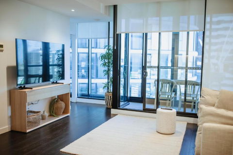 FV Brisbane Apartments Fortitude Valley - Airlie Beach Holiday 4