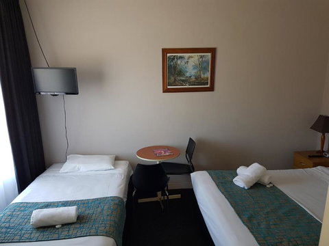 Gateshead Tavern & Motel - Airlie Beach Holiday 4