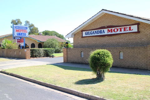 Gilgandra Motel - Airlie Beach Holiday 0
