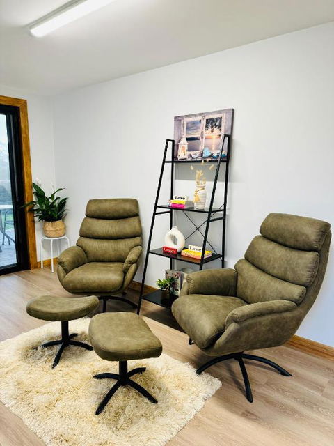 GORGE Chocolates Tiny House - Airlie Beach Holiday 0