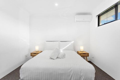 Guildford Family Hideaway - Airlie Beach Holiday 4