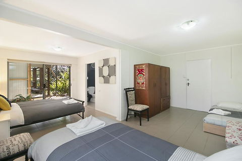 HideAway - Tweed Coast Holidays - Airlie Beach Holiday 3