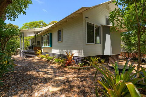 Ibis 15 - Airlie Beach Holiday 0