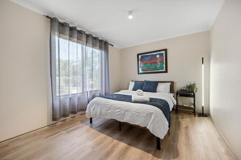 INVERLOCH Beach House - Airlie Beach Holiday 3