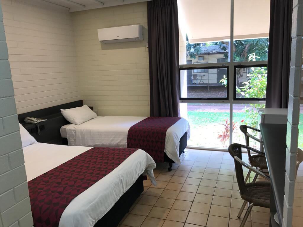 Trunding QLD Airlie Beach Holiday