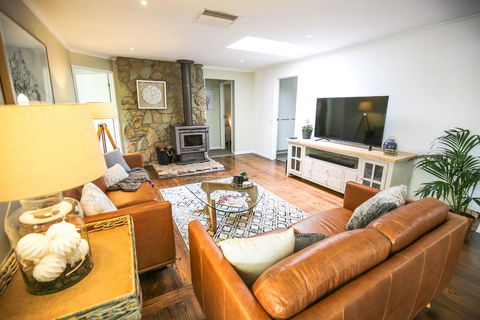 Alderwood - Airlie Beach Holiday 1