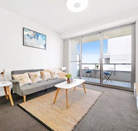 All amenities only downstairs 20 mins to CBD - Airlie Beach Holiday