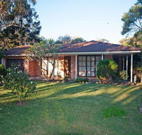 All Decked Out - Pet Friendly - Airlie Beach Holiday