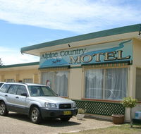 Alpine Country Motel - Airlie Beach Holiday