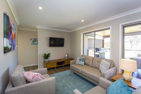 Amani - Airlie Beach Holiday 3