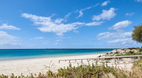 API Busselton Seaside Escape Apartments - Airlie Beach Holiday 0