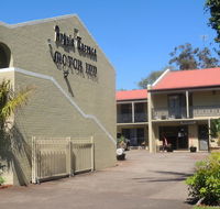 Argyle Terrace Motor Inn - Airlie Beach Holiday