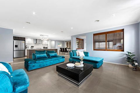 M-h 59PP - Airlie Beach Holiday 0