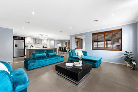 M-h 59PP - Airlie Beach Holiday 1